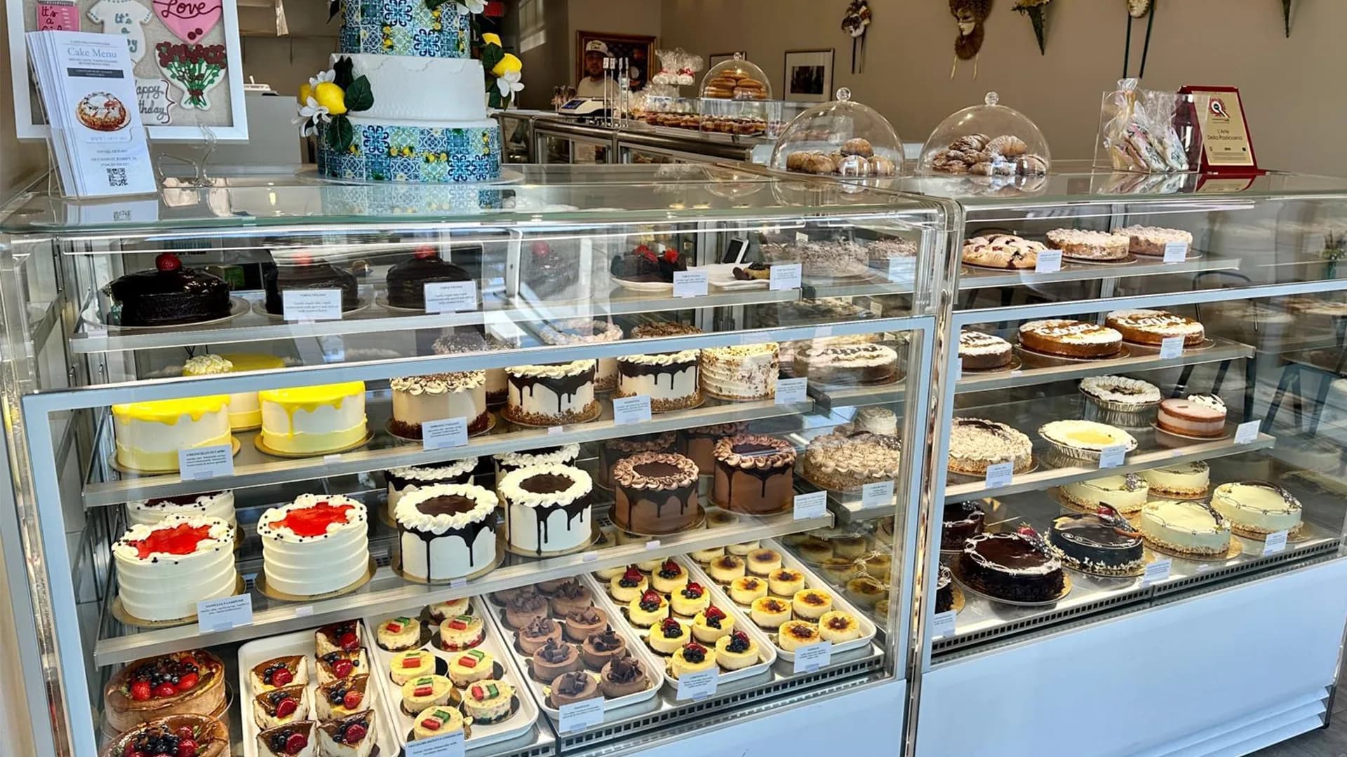 Sweet Tooth storefront