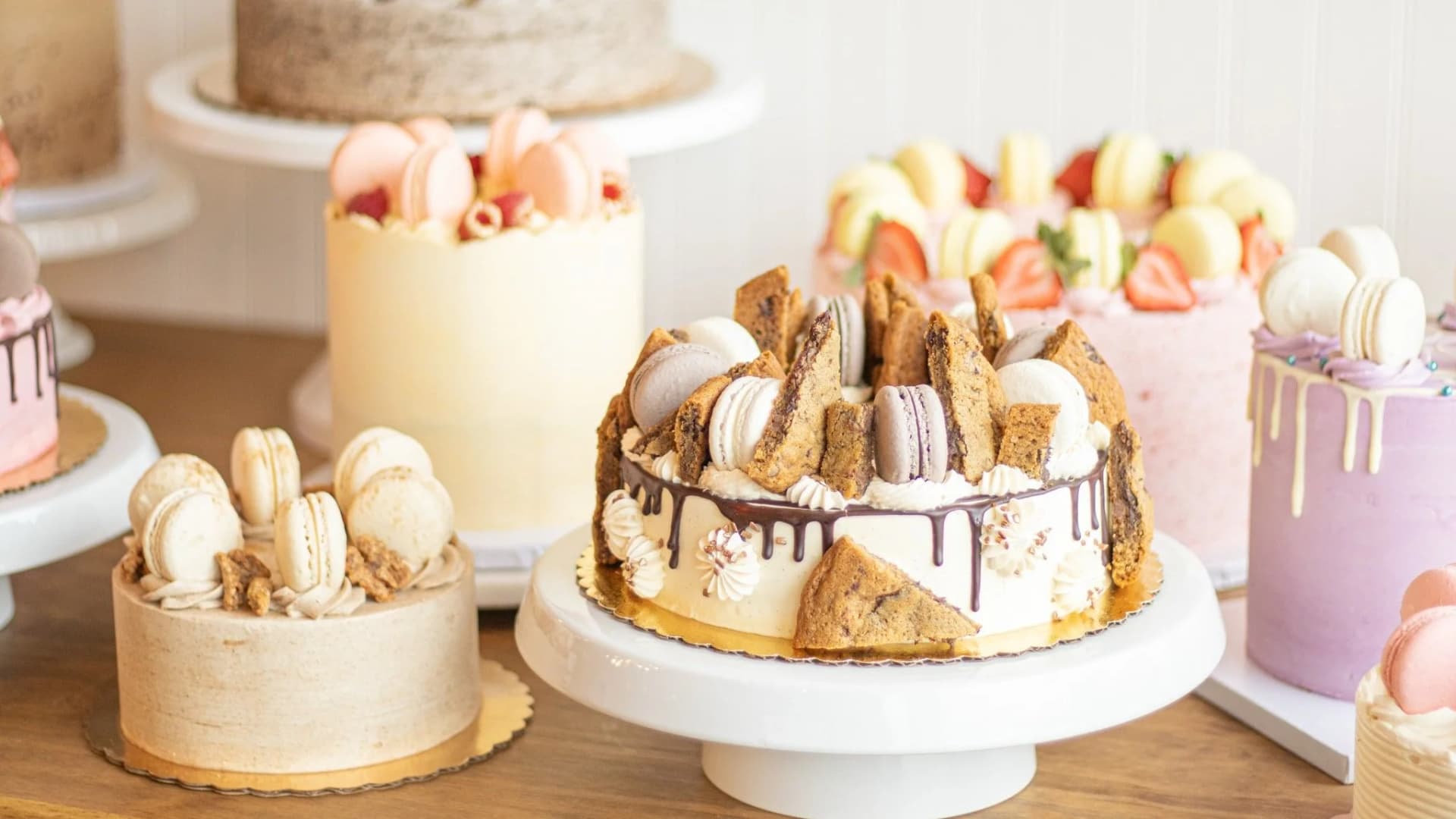 Sweet Tooth Signature Cakes